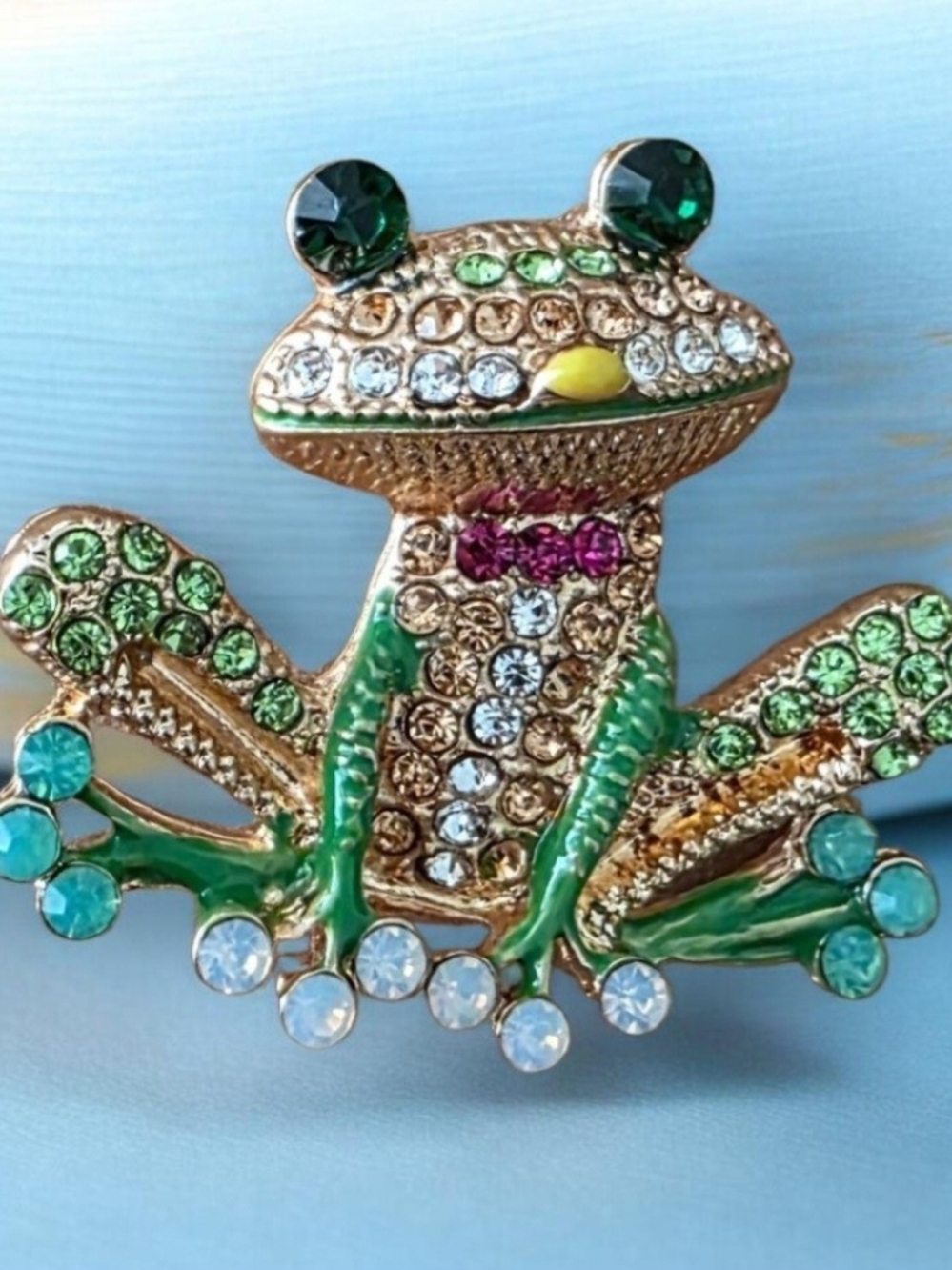 Decorative Green Crystal Frog Brooch Pin Pets Reptile Statement Accessory